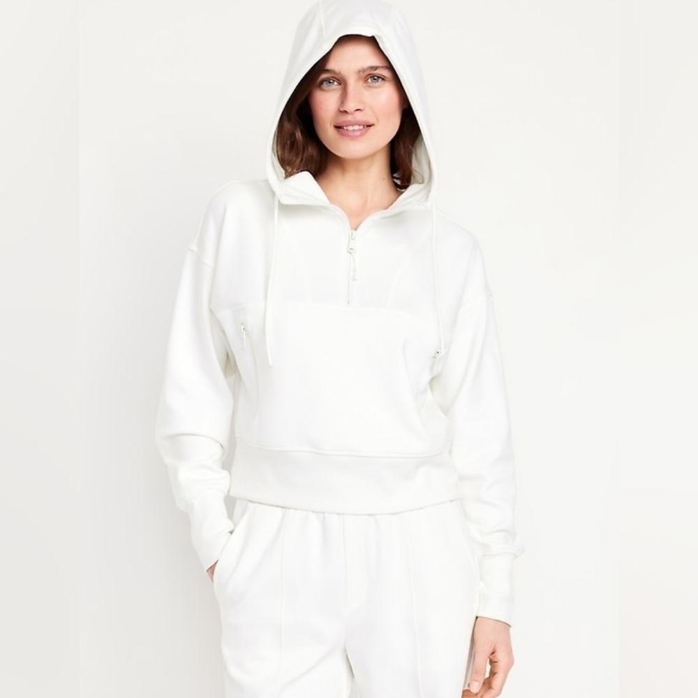 NWT - Old Navy Dynamic Fleece Half-Zip Hoodie White Sweatshirt - Size XL Tall